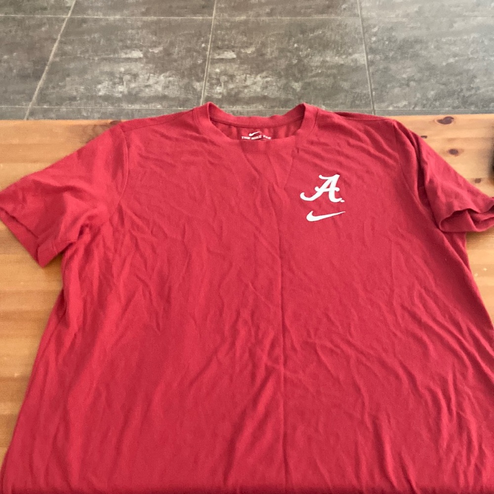 Alabama Nike T-shirt size L